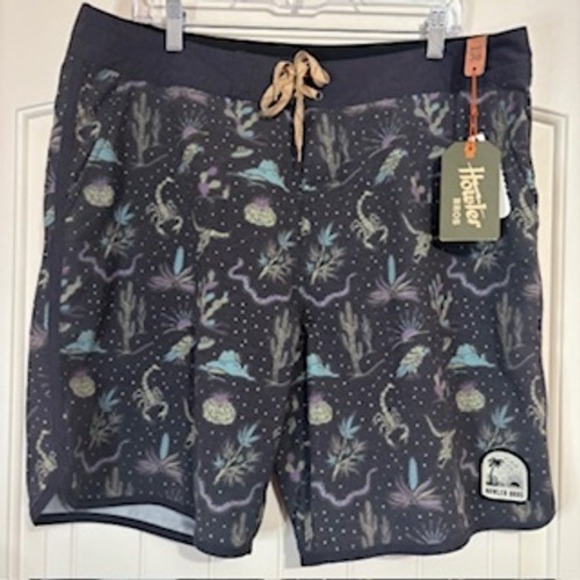 Howler Bros Boardshorts Sz 38 Desert Print Swim Trunks REPREVE Recycled Surf - Picture 1 of 9